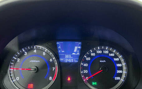 Hyundai Solaris II рестайлинг, 2013 год, 890 000 рублей, 11 фотография