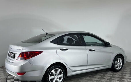 Hyundai Solaris II рестайлинг, 2013 год, 890 000 рублей, 8 фотография