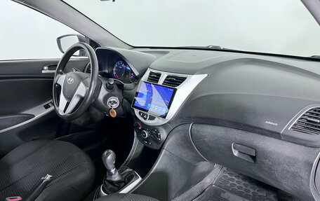 Hyundai Solaris II рестайлинг, 2013 год, 890 000 рублей, 16 фотография