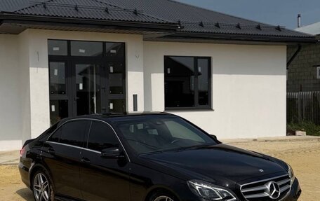 Mercedes-Benz E-Класс, 2013 год, 1 850 000 рублей, 1 фотография