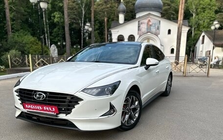Hyundai Sonata VIII, 2021 год, 1 380 000 рублей, 1 фотография