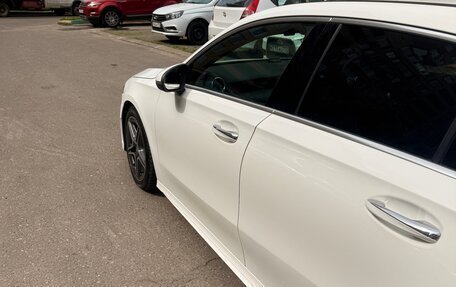 Mercedes-Benz A-Класс, 2018 год, 1 890 000 рублей, 2 фотография