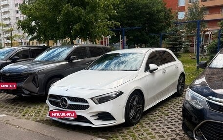 Mercedes-Benz A-Класс, 2018 год, 1 890 000 рублей, 9 фотография