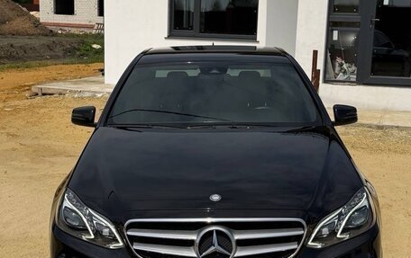 Mercedes-Benz E-Класс, 2013 год, 1 850 000 рублей, 4 фотография