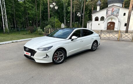 Hyundai Sonata VIII, 2021 год, 1 380 000 рублей, 2 фотография