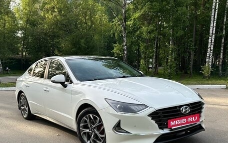 Hyundai Sonata VIII, 2021 год, 1 380 000 рублей, 8 фотография