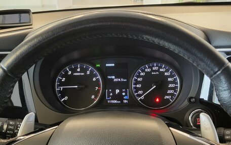 Mitsubishi Outlander III рестайлинг 3, 2016 год, 1 825 000 рублей, 16 фотография