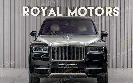 Rolls-Royce Cullinan, 2018 год, 29 300 000 рублей, 2 фотография