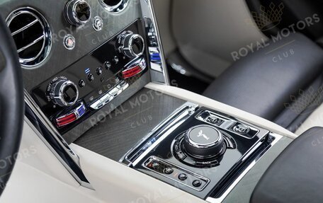 Rolls-Royce Cullinan, 2018 год, 29 300 000 рублей, 10 фотография
