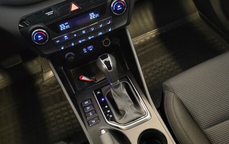 Hyundai Tucson III, 2018 год, 1 959 000 рублей, 13 фотография