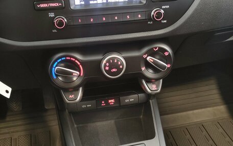 KIA Rio IV, 2019 год, 11 фотография