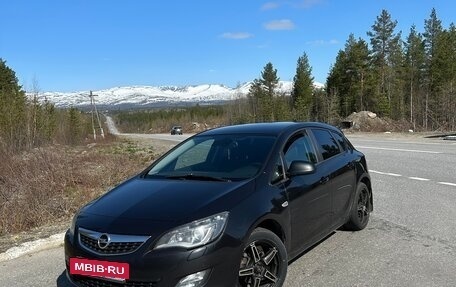 Opel Astra J, 2011 год, 690 000 рублей, 5 фотография