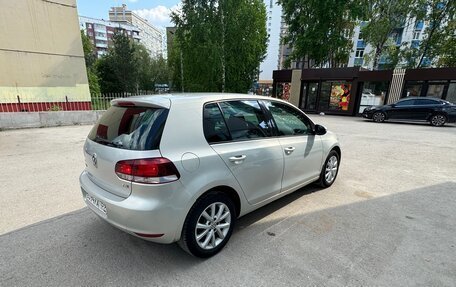 Volkswagen Golf VI, 2010 год, 700 000 рублей, 3 фотография