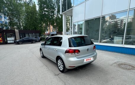 Volkswagen Golf VI, 2010 год, 700 000 рублей, 5 фотография