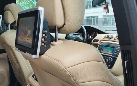 Mercedes-Benz R-Класс, 2008 год, 2 000 000 рублей, 16 фотография