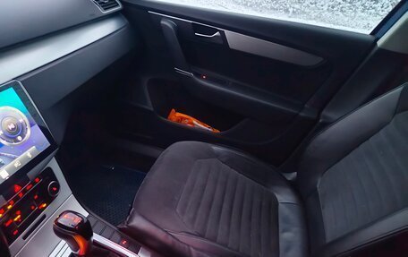 Volkswagen Passat B7, 2011 год, 950 000 рублей, 3 фотография