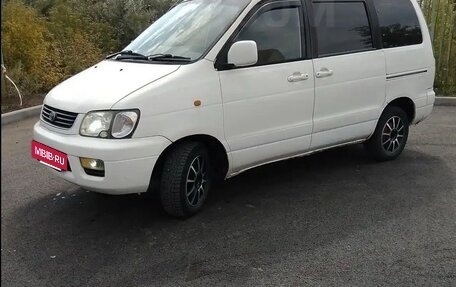 Toyota Lite Ace IV, 1999 год, 450 000 рублей, 3 фотография