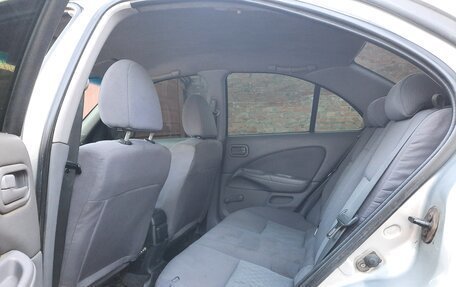 Nissan Almera, 2003 год, 350 000 рублей, 10 фотография
