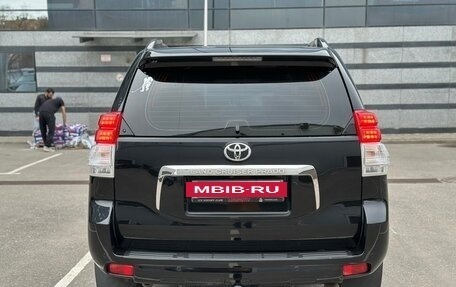 Toyota Land Cruiser Prado 150 рестайлинг 2, 2012 год, 3 999 000 рублей, 7 фотография