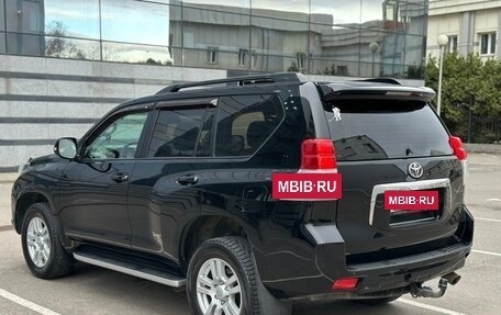 Toyota Land Cruiser Prado 150 рестайлинг 2, 2012 год, 3 999 000 рублей, 3 фотография