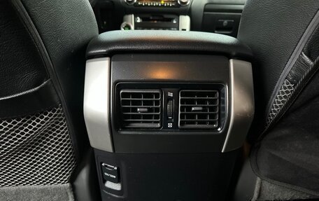 Toyota Land Cruiser Prado 150 рестайлинг 2, 2012 год, 3 999 000 рублей, 30 фотография