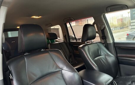 Toyota Land Cruiser Prado 150 рестайлинг 2, 2012 год, 3 999 000 рублей, 32 фотография