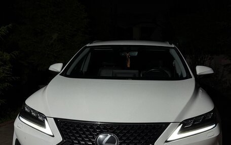 Lexus RX IV рестайлинг, 2021 год, 5 600 000 рублей, 1 фотография