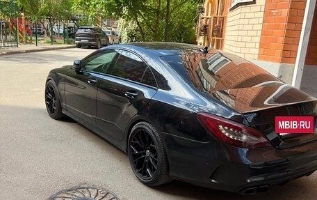 Mercedes-Benz CLS, 2015 год, 2 950 000 рублей, 6 фотография