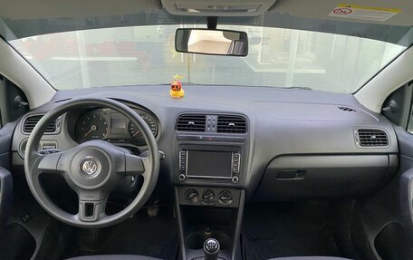 Volkswagen Polo VI (EU Market), 2014 год, 875 000 рублей, 17 фотография