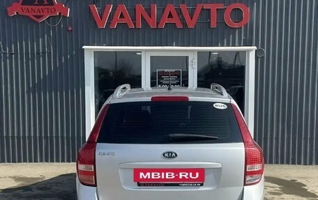 KIA cee'd I рестайлинг, 2011 год, 890 000 рублей, 6 фотография
