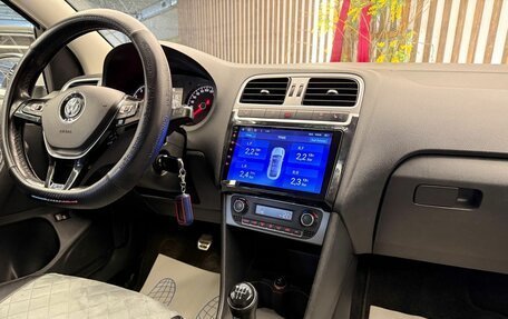 Volkswagen Polo VI (EU Market), 2016 год, 1 005 000 рублей, 11 фотография