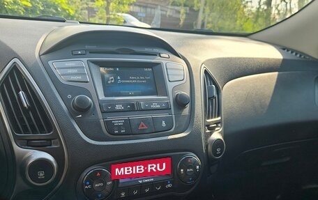 Hyundai ix35 I рестайлинг, 2014 год, 1 400 000 рублей, 10 фотография