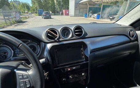 Suzuki Vitara II рестайлинг, 2021 год, 2 350 000 рублей, 7 фотография