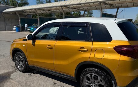 Suzuki Vitara II рестайлинг, 2021 год, 2 350 000 рублей, 5 фотография