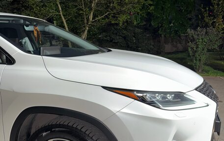 Lexus RX IV рестайлинг, 2021 год, 5 600 000 рублей, 3 фотография