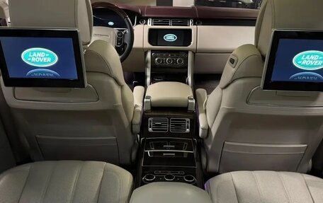 Land Rover Range Rover IV рестайлинг, 2014 год, 9 900 000 рублей, 9 фотография