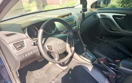 Hyundai Elantra V, 2012 год, 950 000 рублей, 6 фотография