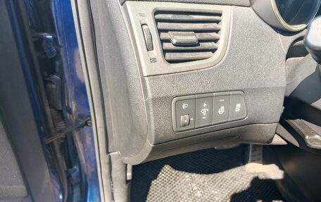 Hyundai Elantra V, 2012 год, 950 000 рублей, 9 фотография