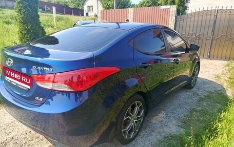 Hyundai Elantra V, 2012 год, 950 000 рублей, 5 фотография