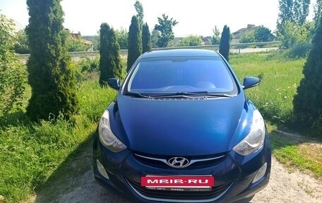 Hyundai Elantra V, 2012 год, 950 000 рублей, 3 фотография