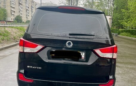 SsangYong Stavic, 2014 год, 1 750 000 рублей, 5 фотография