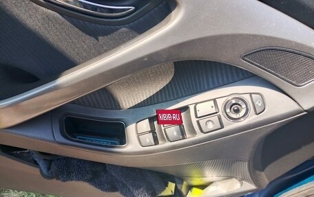 Hyundai Elantra V, 2012 год, 950 000 рублей, 8 фотография