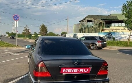 Mercedes-Benz C-Класс, 1999 год, 170 000 рублей, 2 фотография