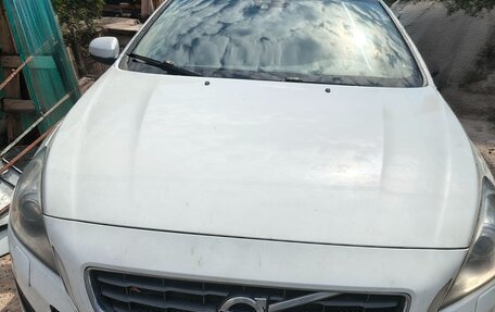 Volvo S60 III, 2011 год, 650 000 рублей, 2 фотография