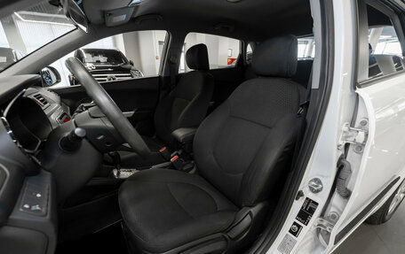 KIA Rio III рестайлинг, 2013 год, 1 100 000 рублей, 9 фотография