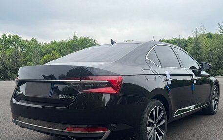 Skoda Superb III рестайлинг, 2023 год, 2 000 000 рублей, 4 фотография