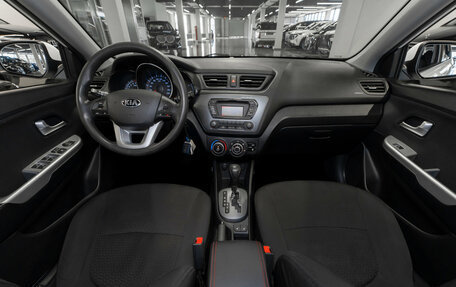 KIA Rio III рестайлинг, 2013 год, 1 100 000 рублей, 8 фотография