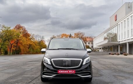 Mercedes-Benz V-Класс, 2021 год, 7 899 000 рублей, 1 фотография