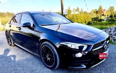 Mercedes-Benz A-Класс, 2021 год, 2 400 000 рублей, 1 фотография