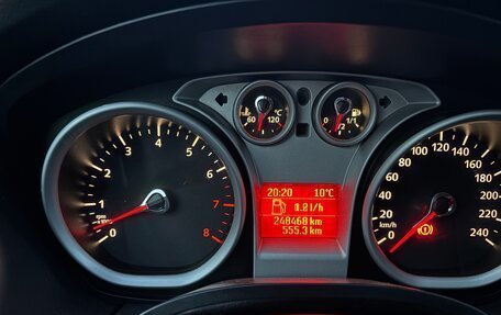 Ford Focus II рестайлинг, 2010 год, 550 000 рублей, 6 фотография